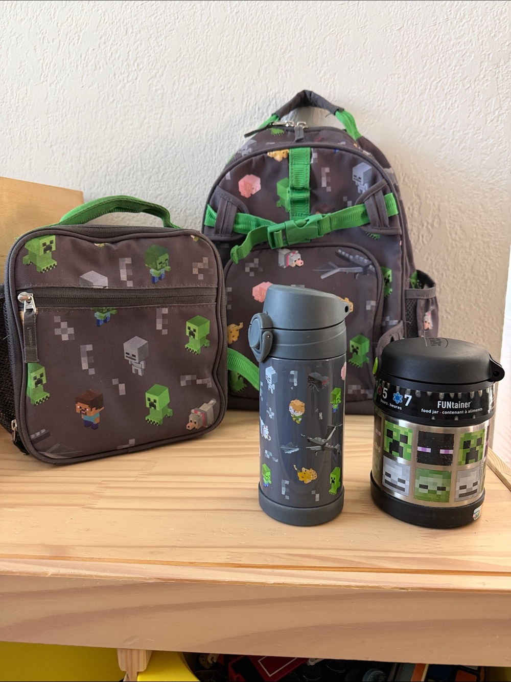 Minecraft Pottery Barn kids Gray & Green Backpack Set with Lunch Bag and Bottle